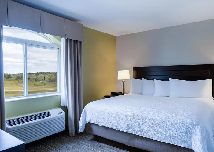 Hotel Express & Chicago-libertyville By Ihg 2*