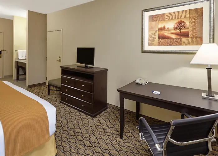 Express & Chicago-libertyville By Ihg 2* Libertyville