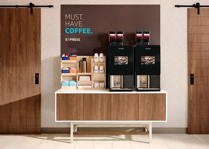 Hotel Express & Chicago-libertyville By Ihg Libertyville