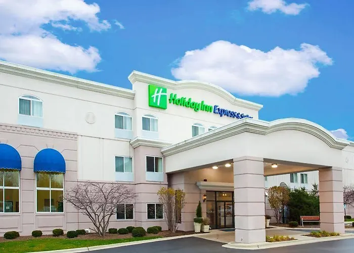 Express & Chicago-libertyville By Ihg Hotel 2*
