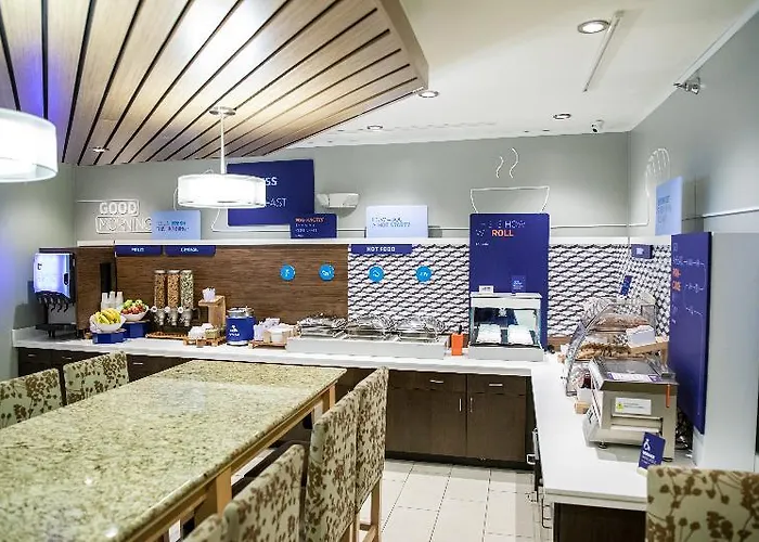 Express & Chicago-libertyville By Ihg 2* Libertyville